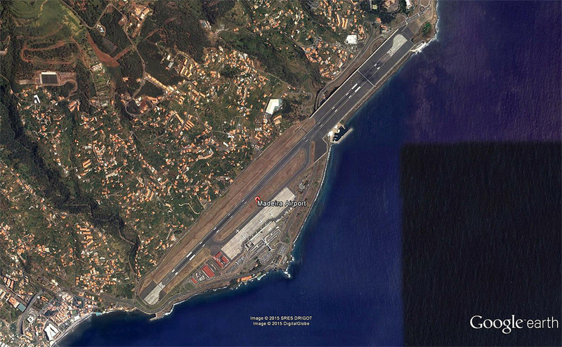 Illustration for article titled This Portuguese Island Has A Crazy Airport With A Runway Built On Stilts
